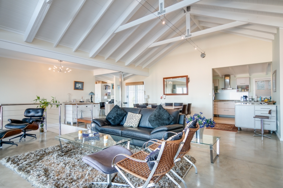 3 Bedroom Property for Sale in Glen Marine Western Cape